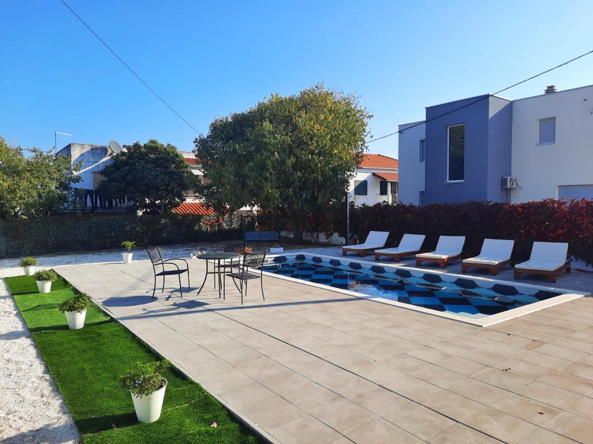 Holliday Home Nino Slatine Exterior foto